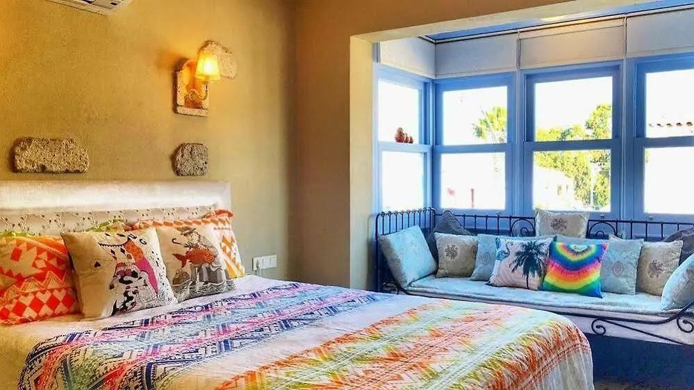 Alacati Viola Hotel (Adults Only)